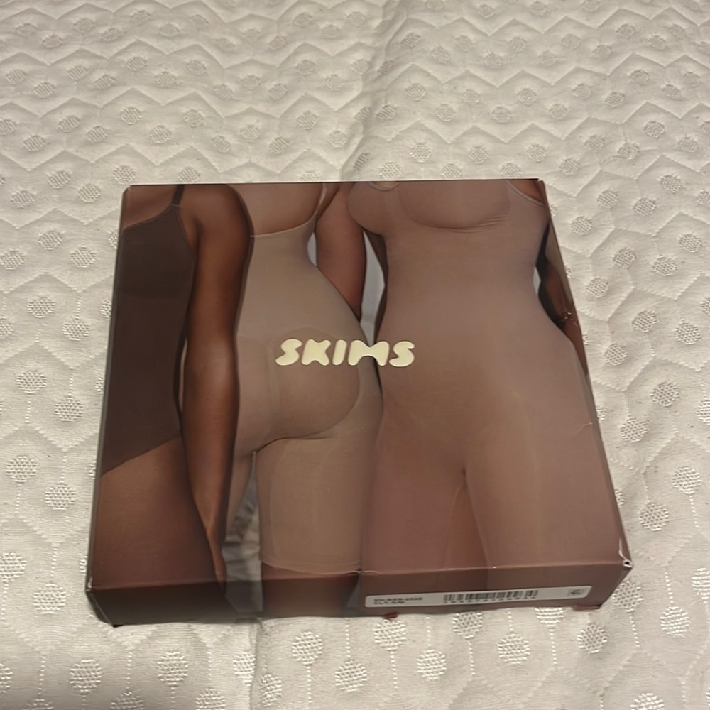 SKIMS New in Box Shapewear